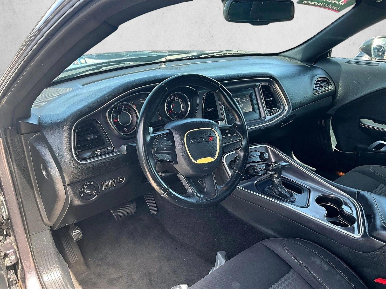 Thumbnail: 2015 Dodge Challenger - 3