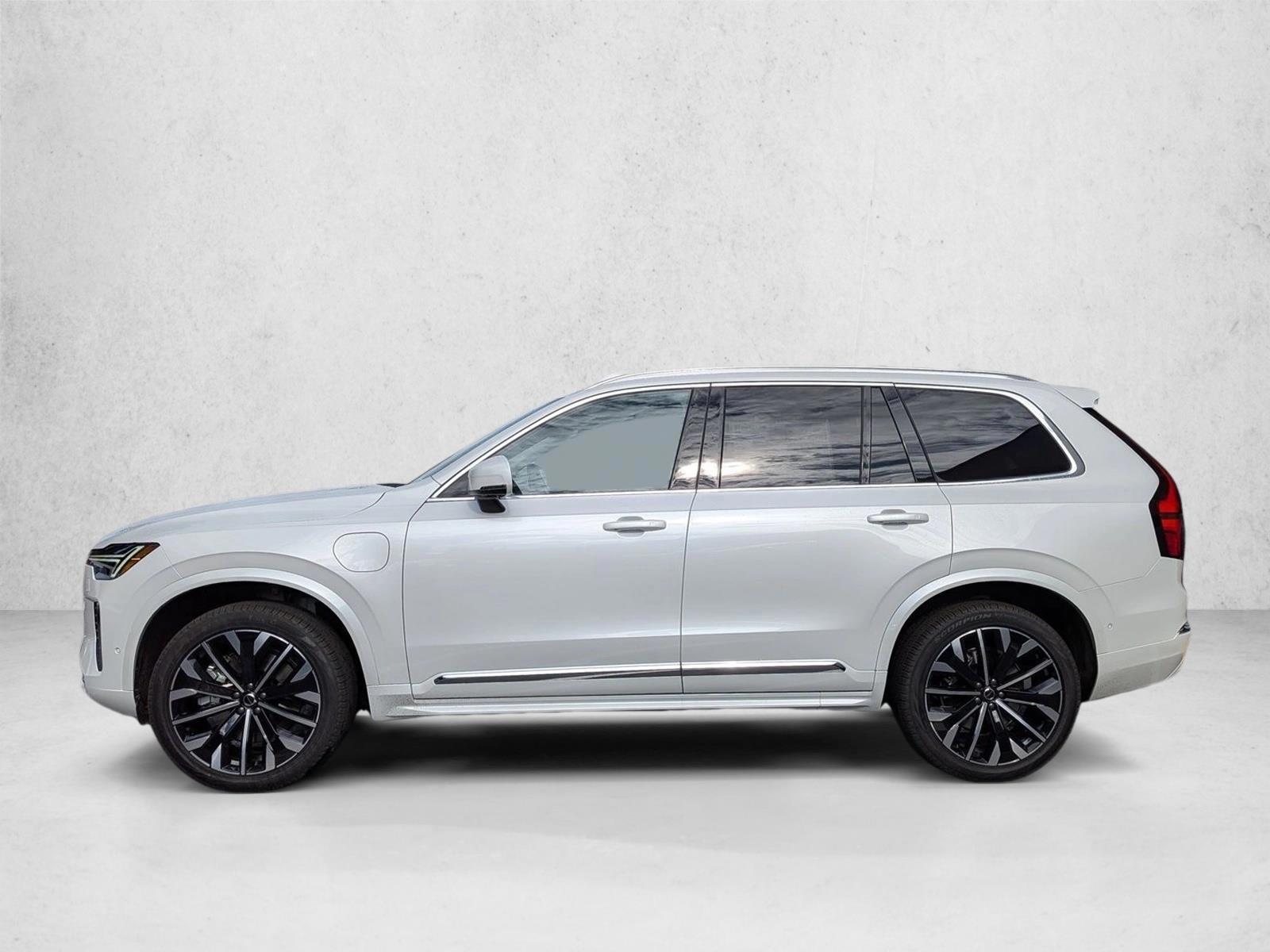 Thumbnail: 2026 Volvo XC90 - 2