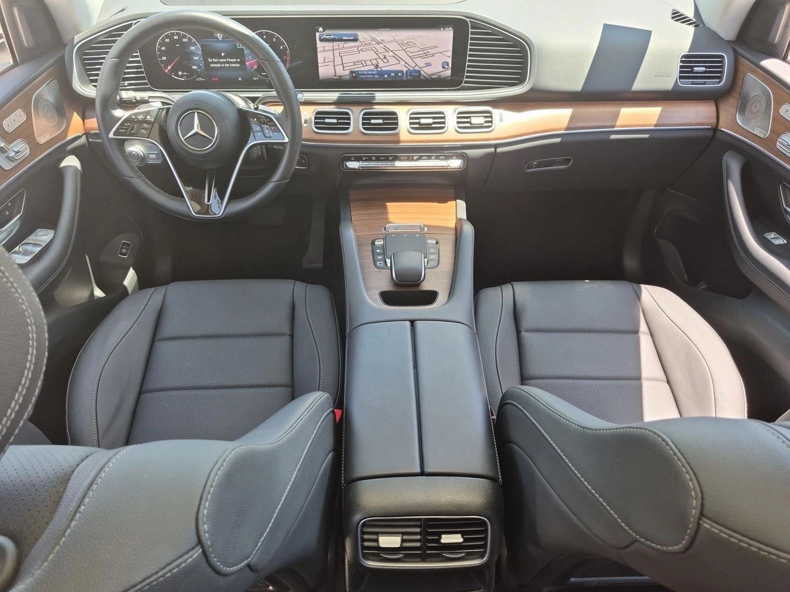 Thumbnail: 2026 Mercedes-Benz GLE - 3