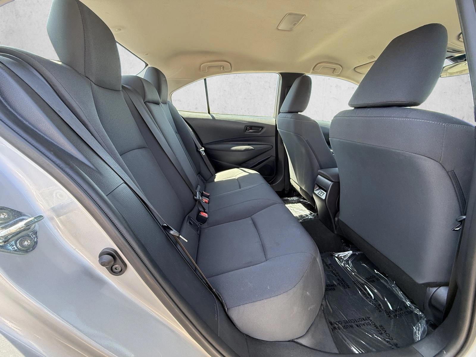 2025 Toyota Corolla LE - Photo 23