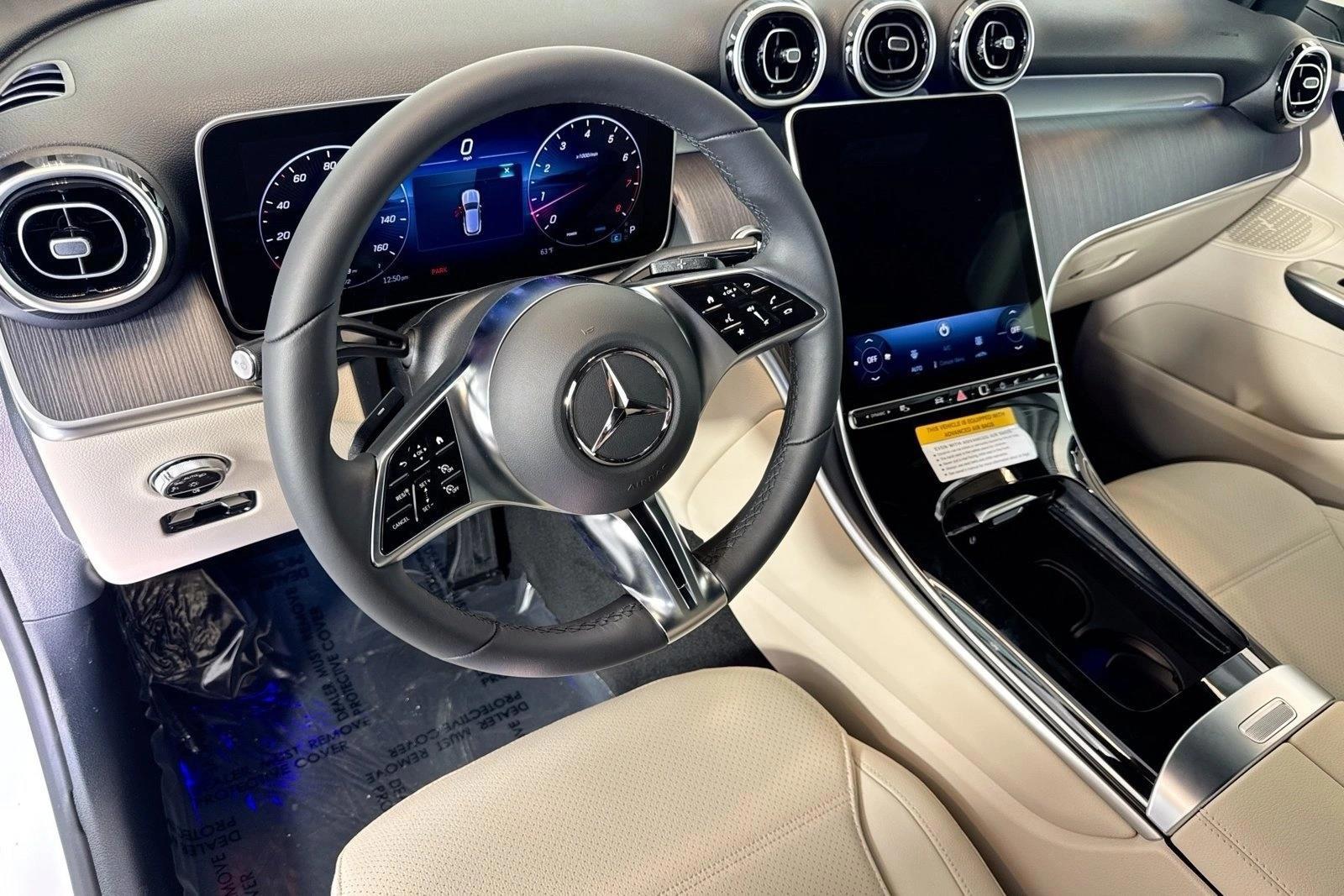 Thumbnail: 2026 Mercedes-Benz GLC - 3