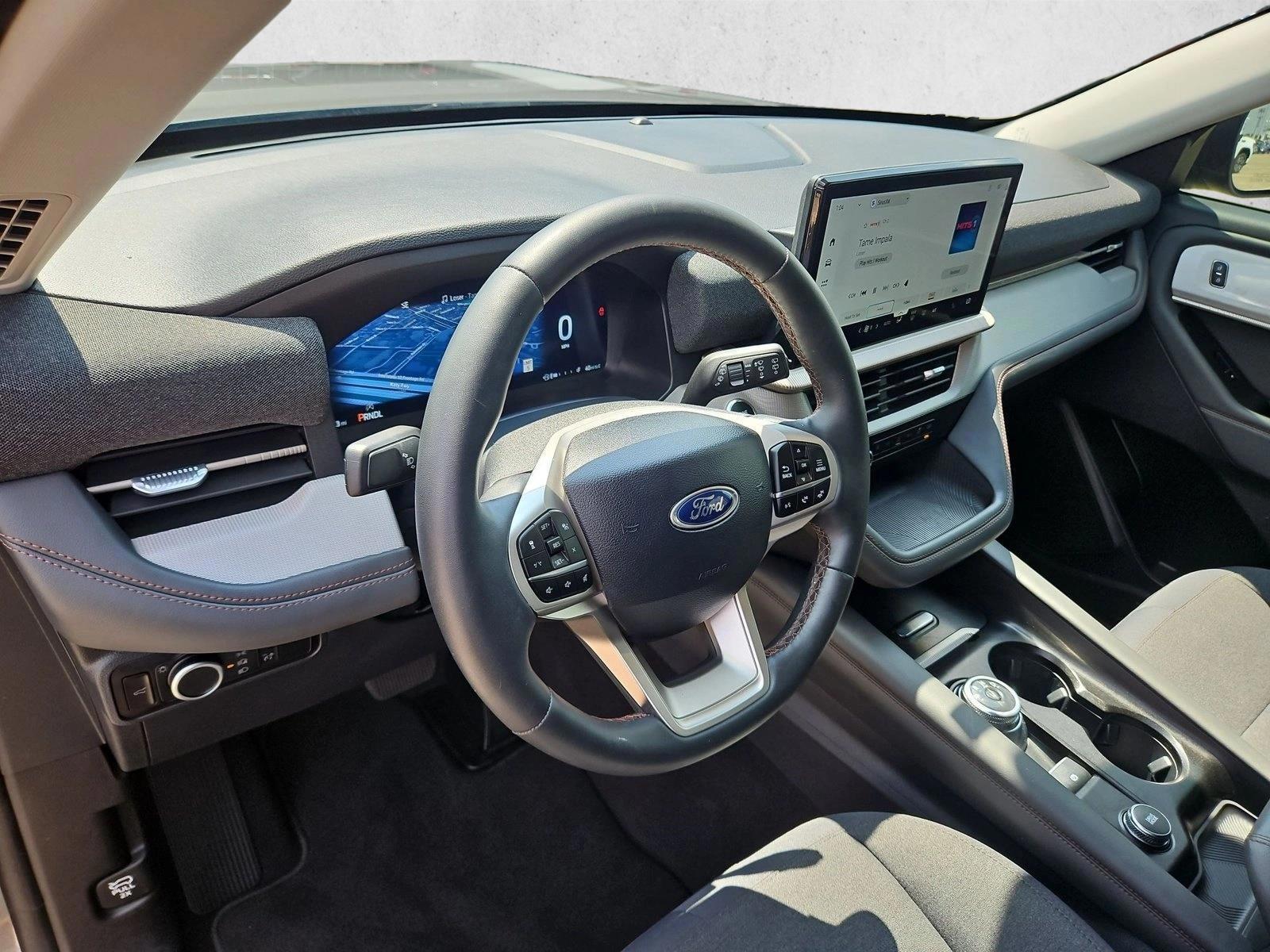 Thumbnail: 2025 Ford Explorer - 3