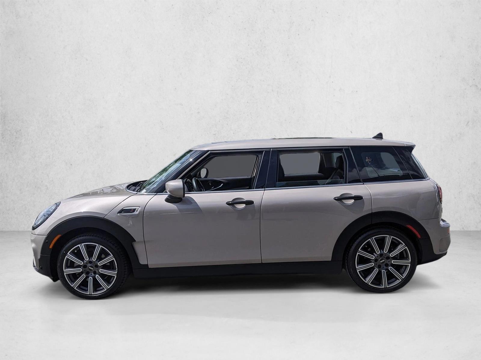 Thumbnail: 2023 MINI Cooper Clubman - 2