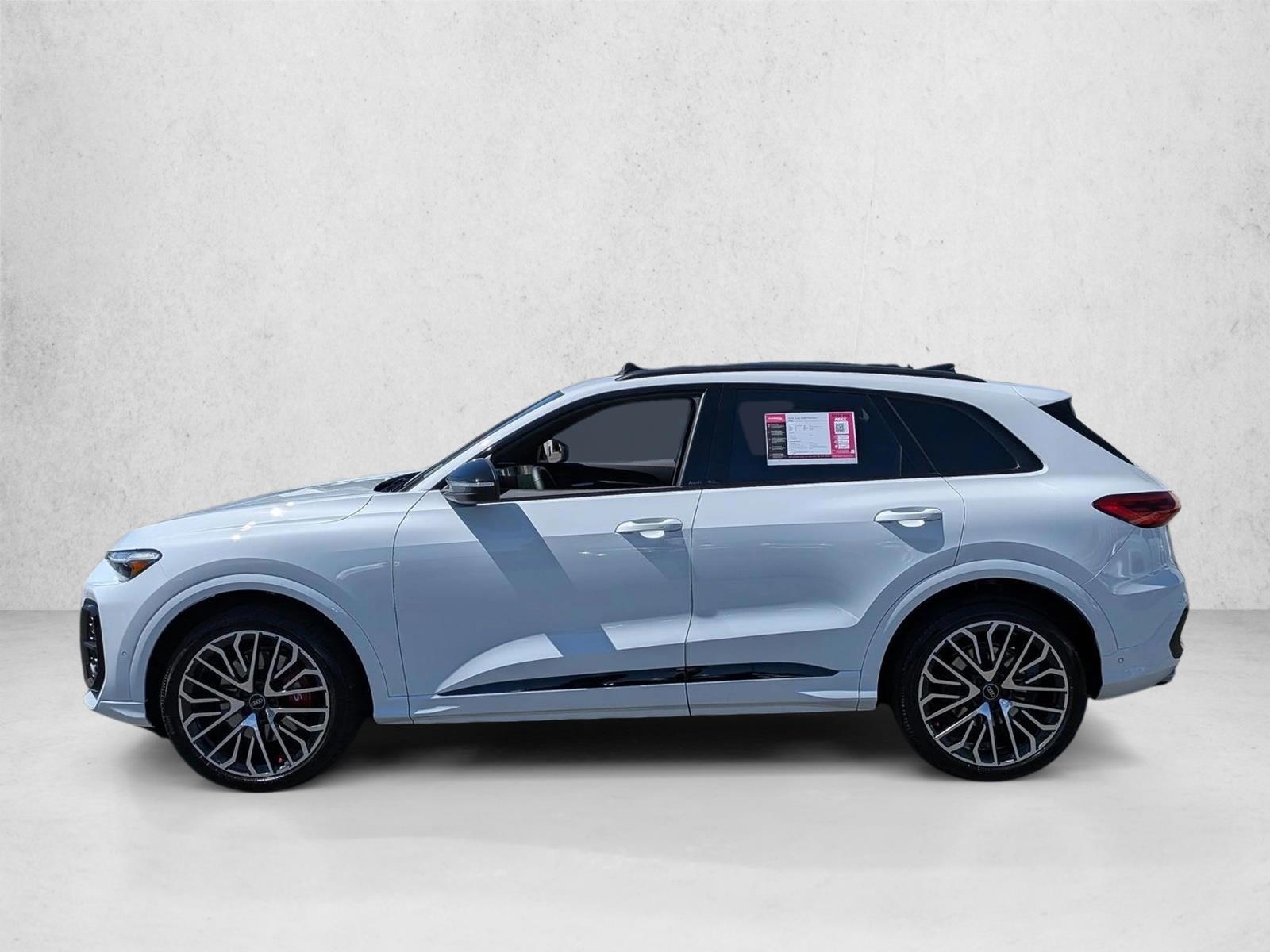 Thumbnail: 2025 Audi SQ5 - 2