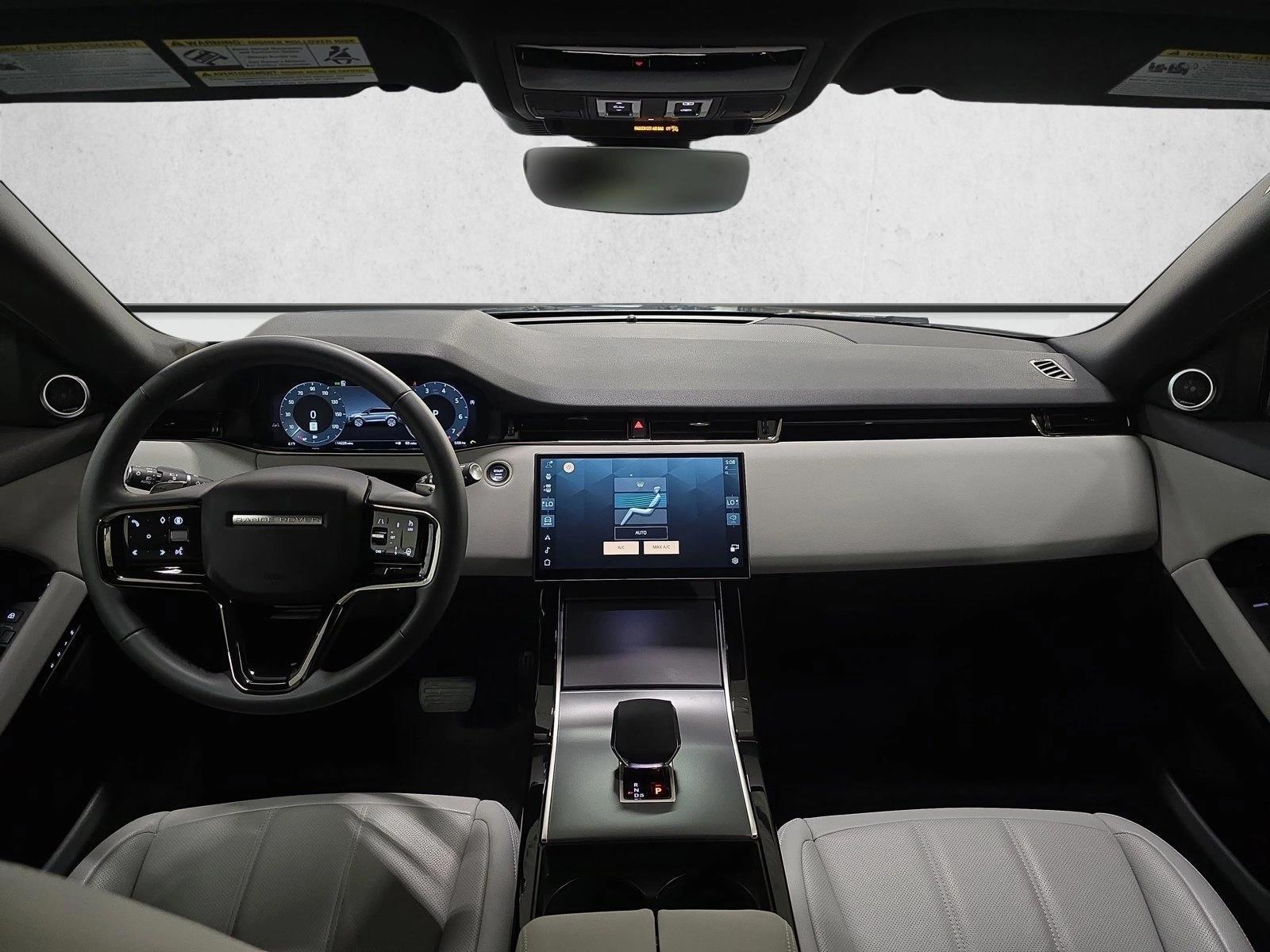 Thumbnail: 2026 Land Rover Range Rover Evoque - 3