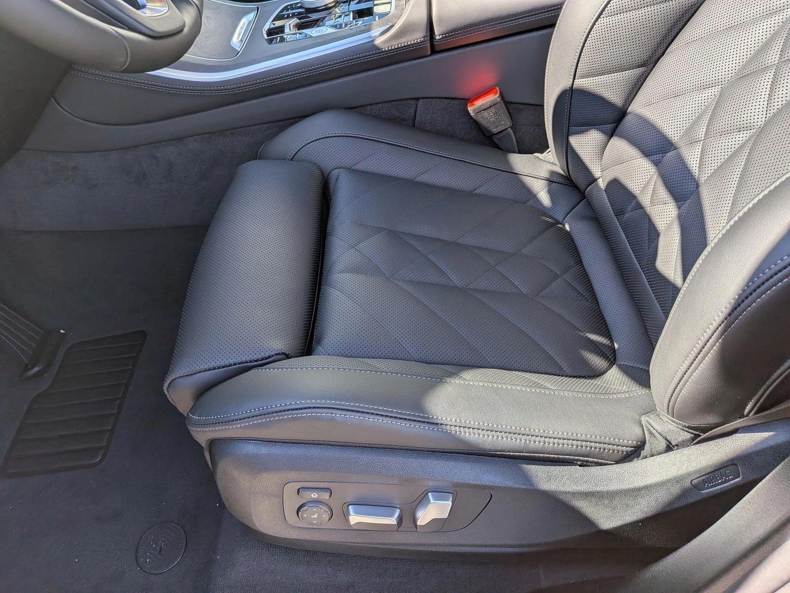 Thumbnail: 2026 BMW X5 - 5