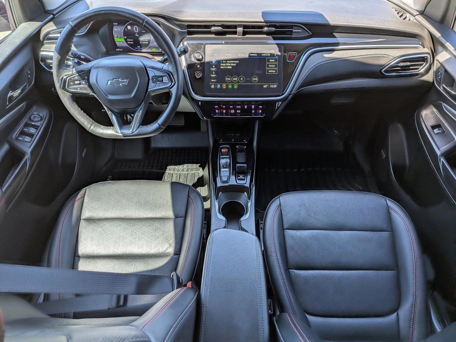 Thumbnail: 2023 Chevrolet Bolt EUV - 3