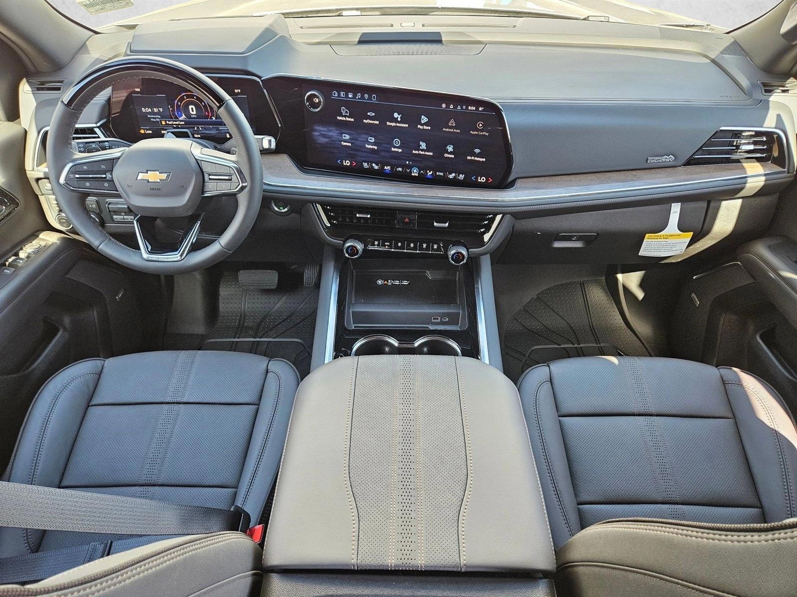 Thumbnail: 2026 Chevrolet Suburban - 4