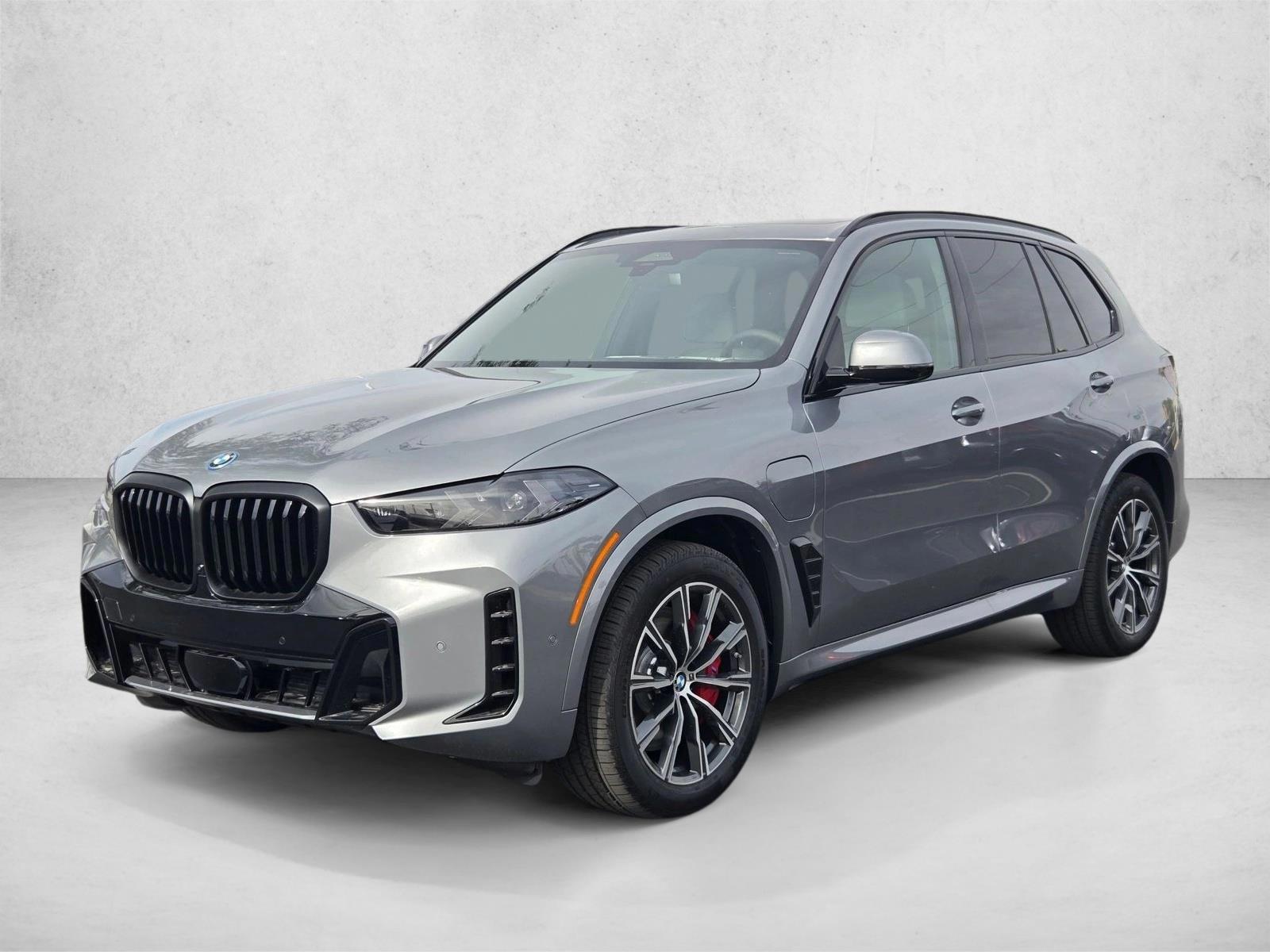 Thumbnail: 2026 BMW X5 - 1