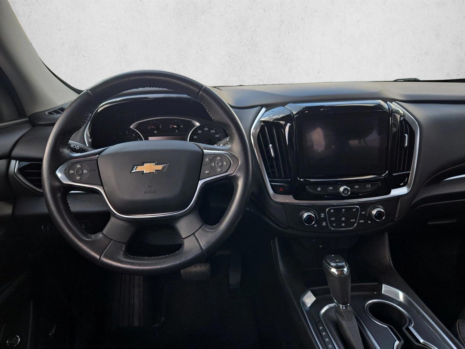 Thumbnail: 2019 Chevrolet Traverse - 3