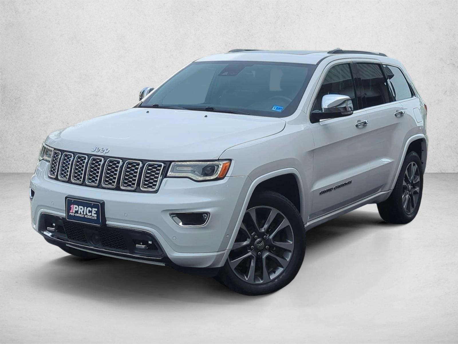 Thumbnail: 2017 Jeep Grand Cherokee - 1