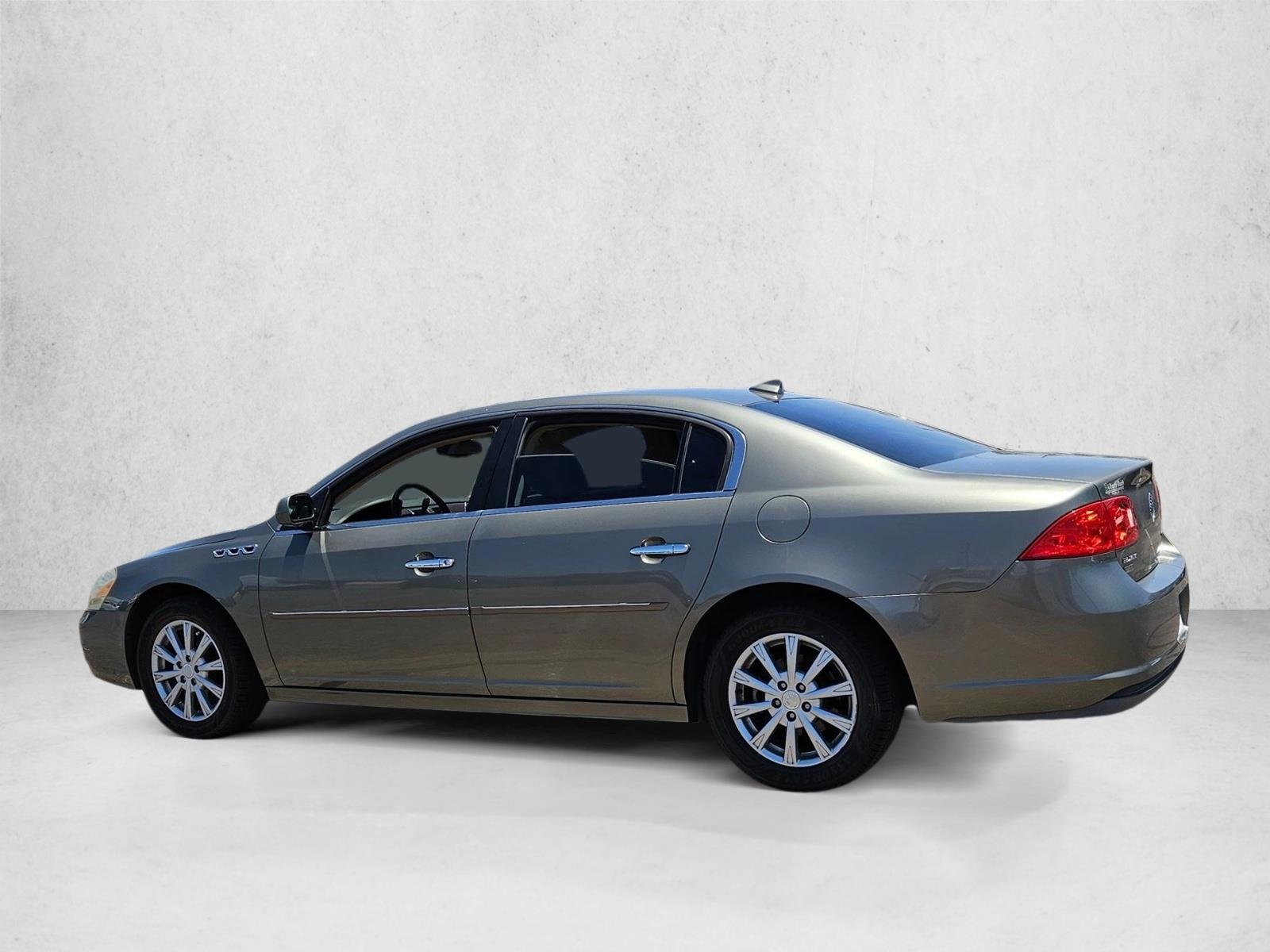 Thumbnail: 2011 Buick Lucerne - 2