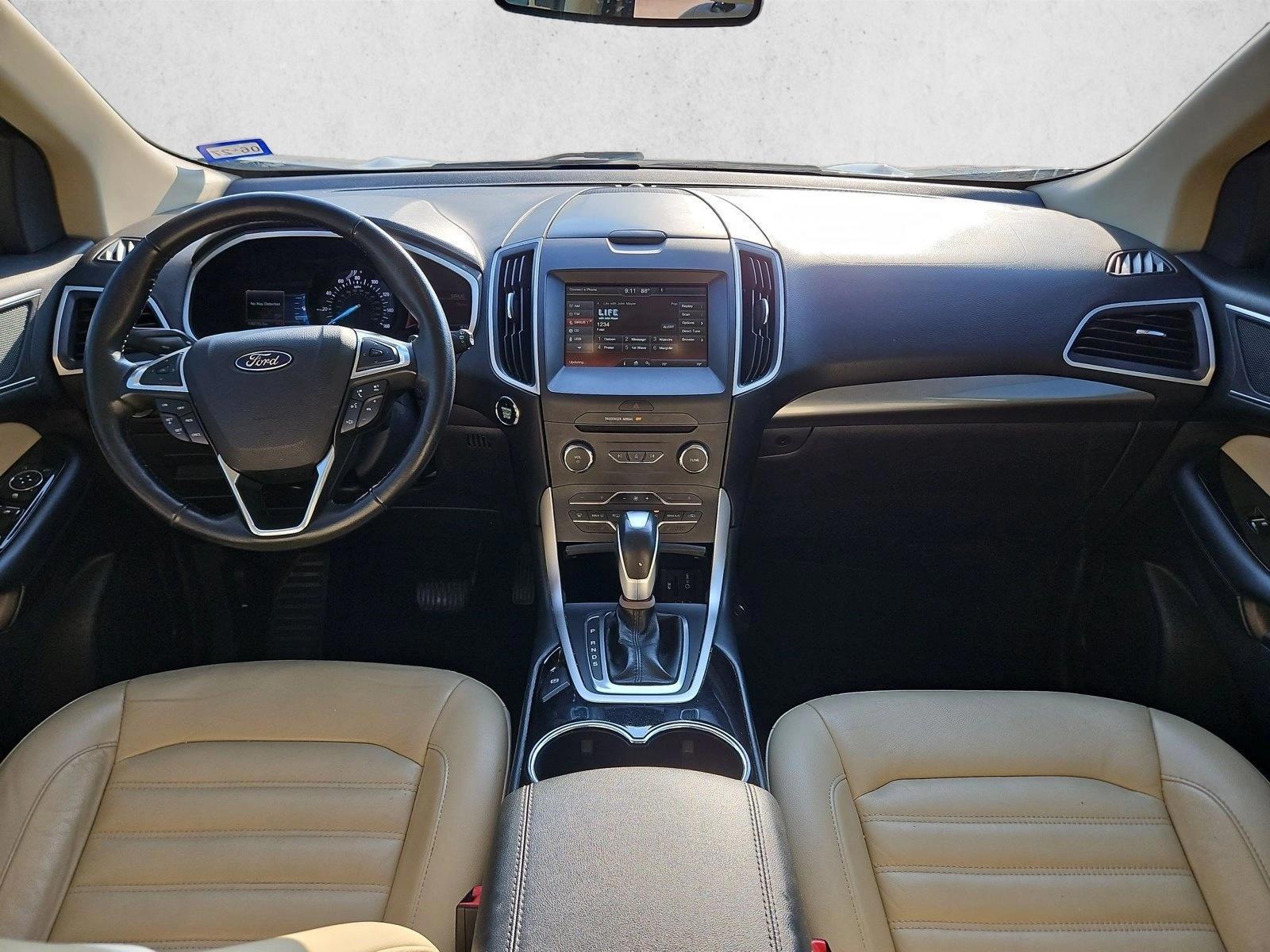 Thumbnail: 2015 Ford Edge - 4
