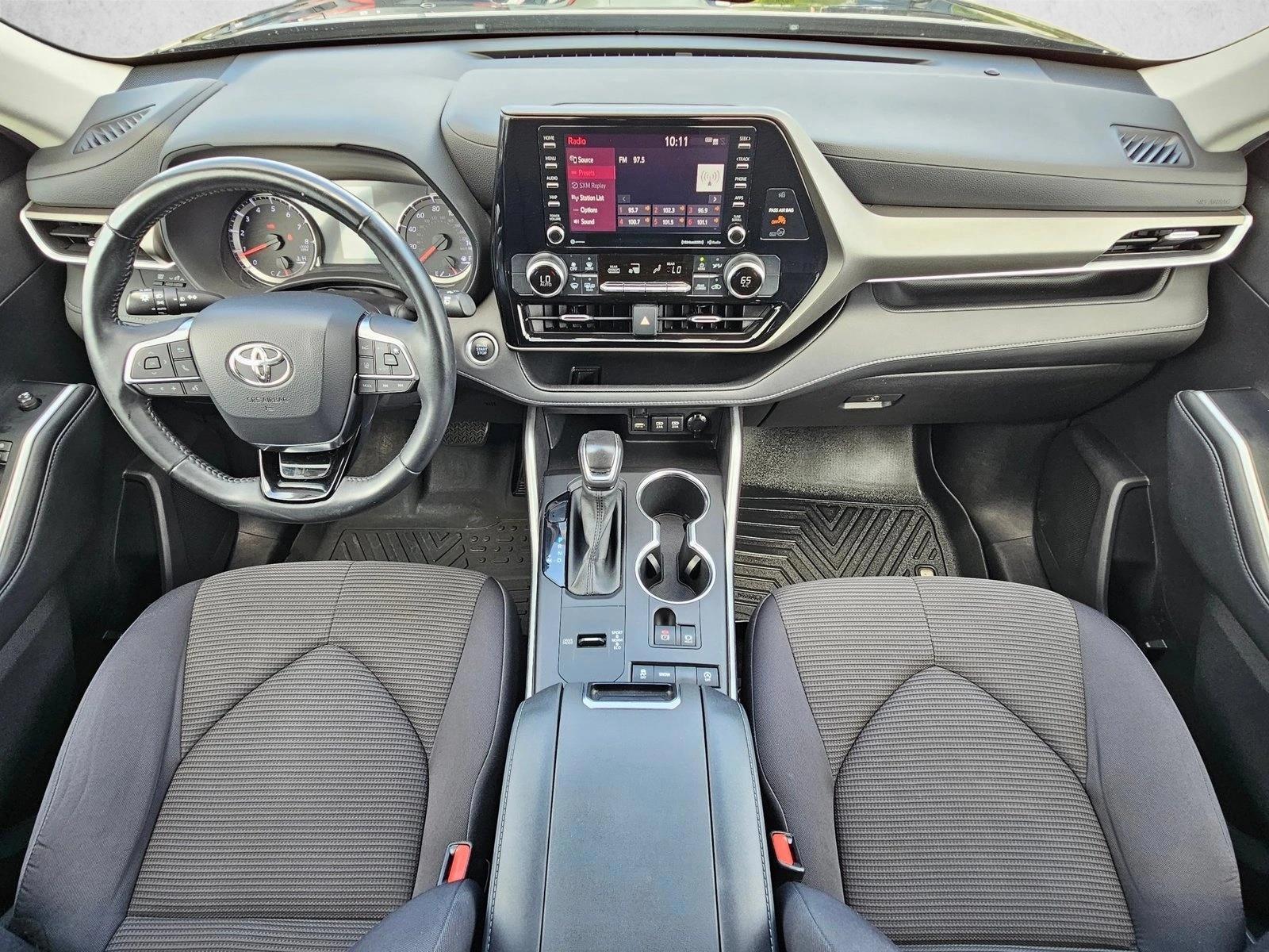 Thumbnail: 2021 Toyota Highlander - 4