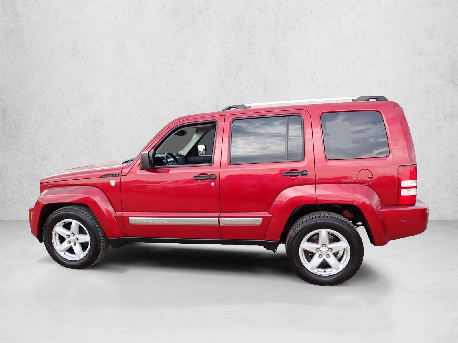Thumbnail: 2012 Jeep Liberty - 2