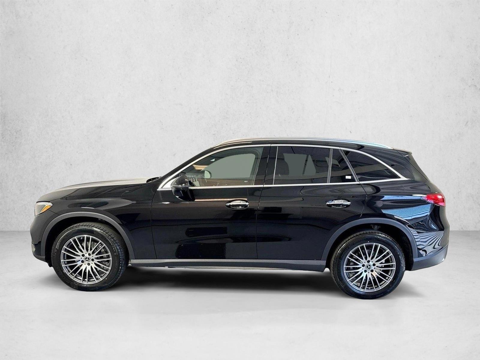 Thumbnail: 2026 Mercedes-Benz GLC - 2