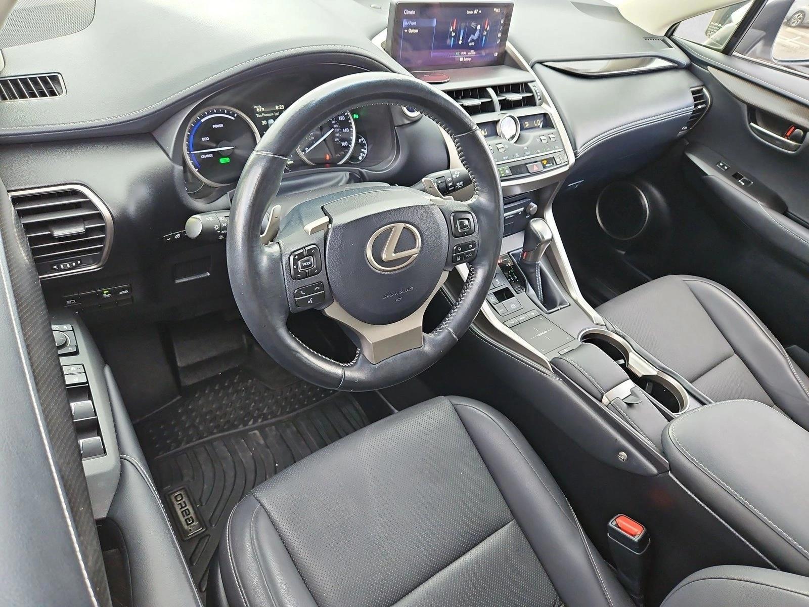 2019 Lexus NX Hybrid 300h - Photo 10