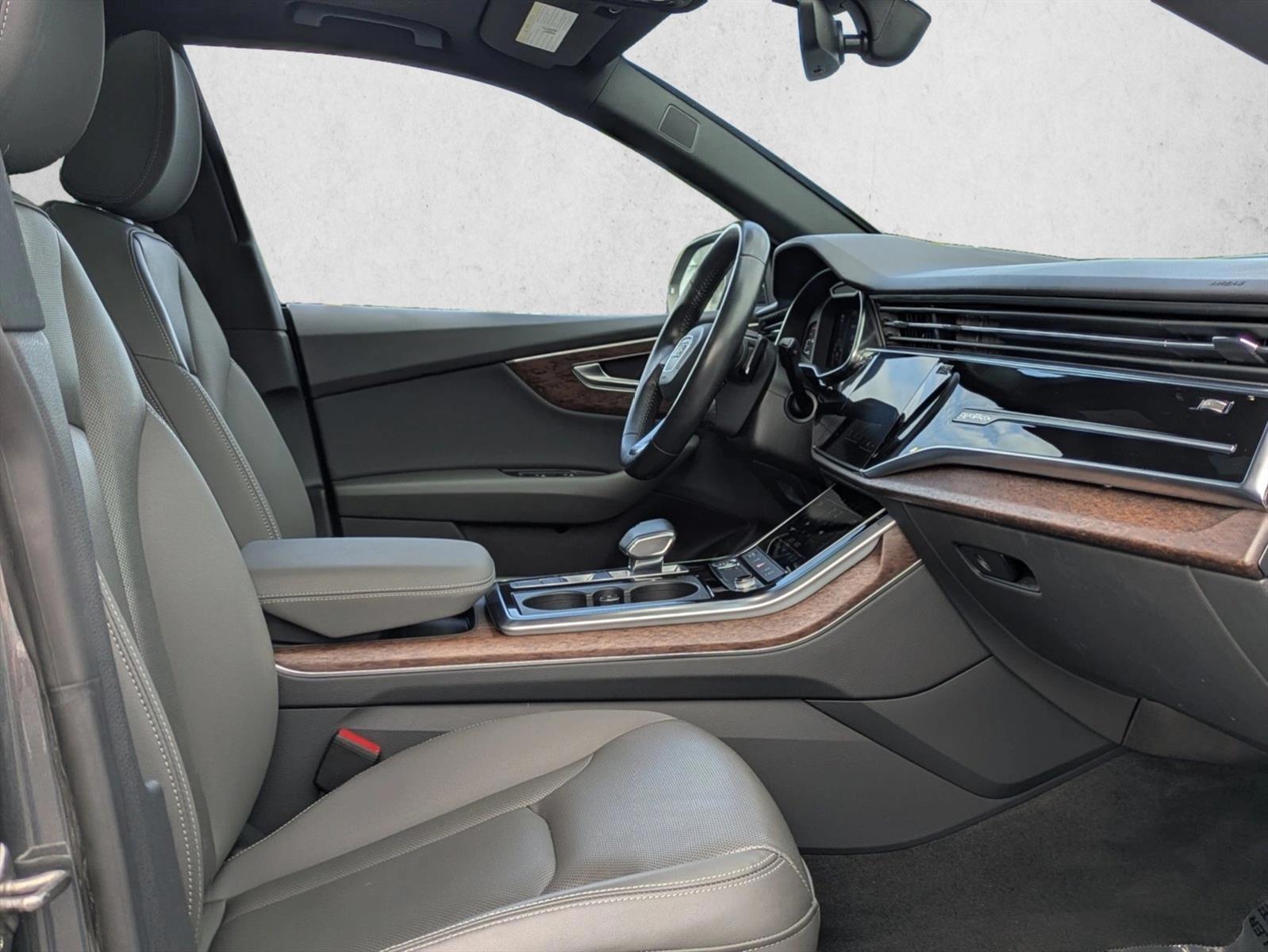 2020 Audi Q8 Premium Plus - Photo 27