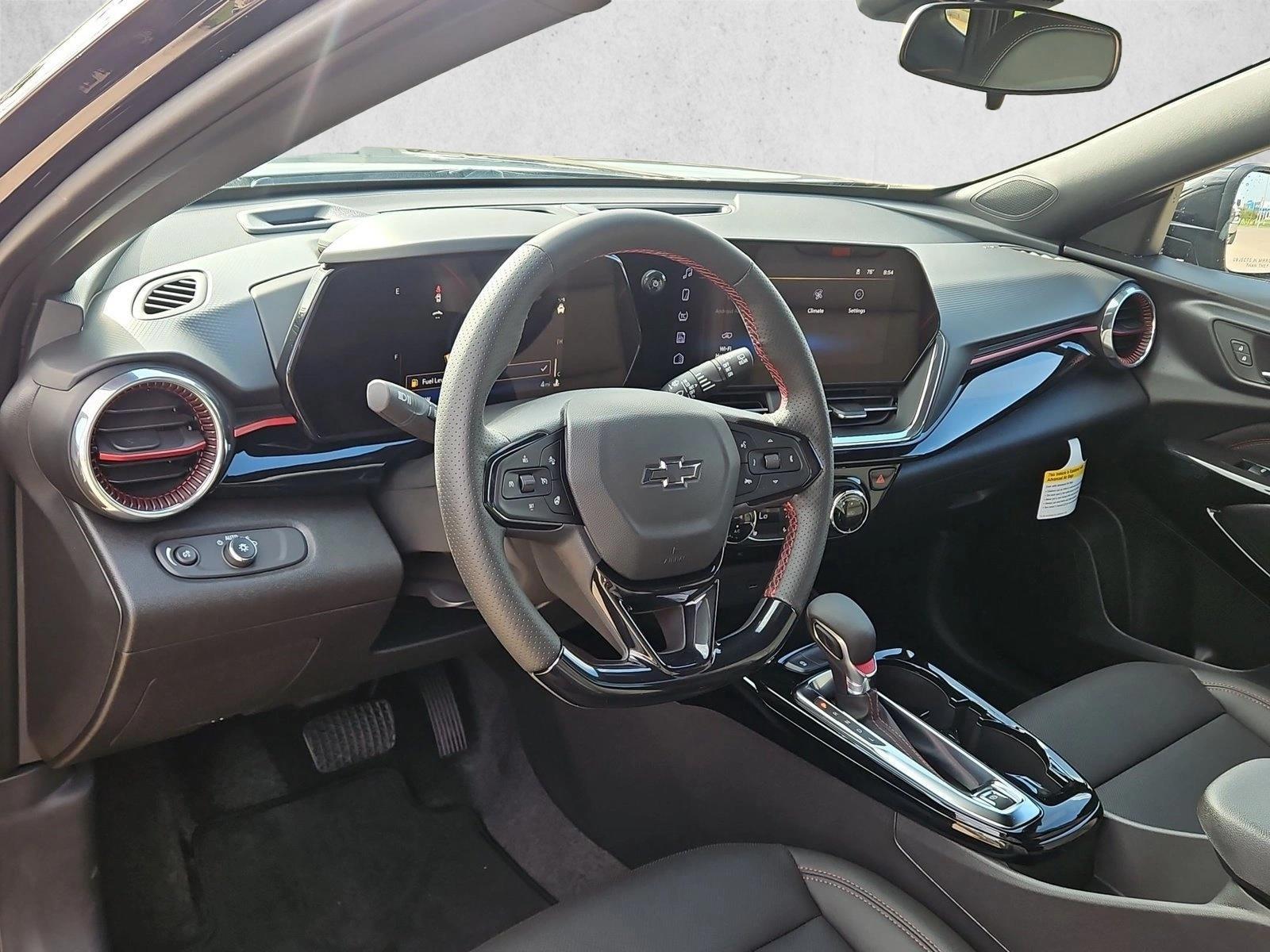 Thumbnail: 2026 Chevrolet Trax - 3