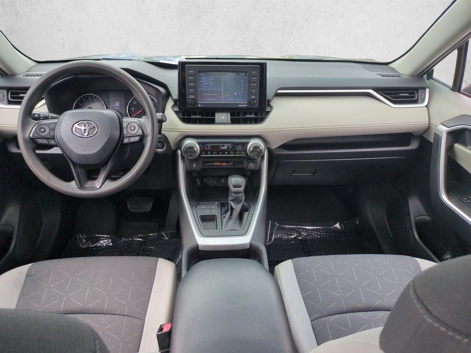 Thumbnail: 2021 Toyota RAV4 - 3