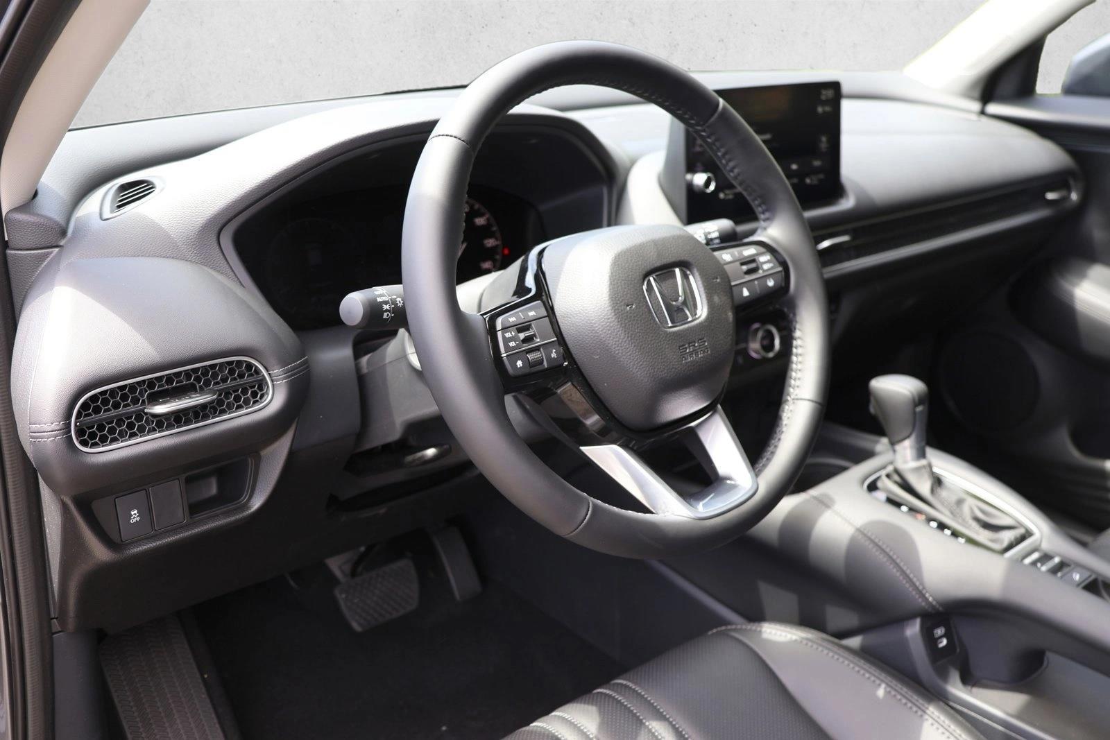 Thumbnail: 2027 Honda HR-V - 3
