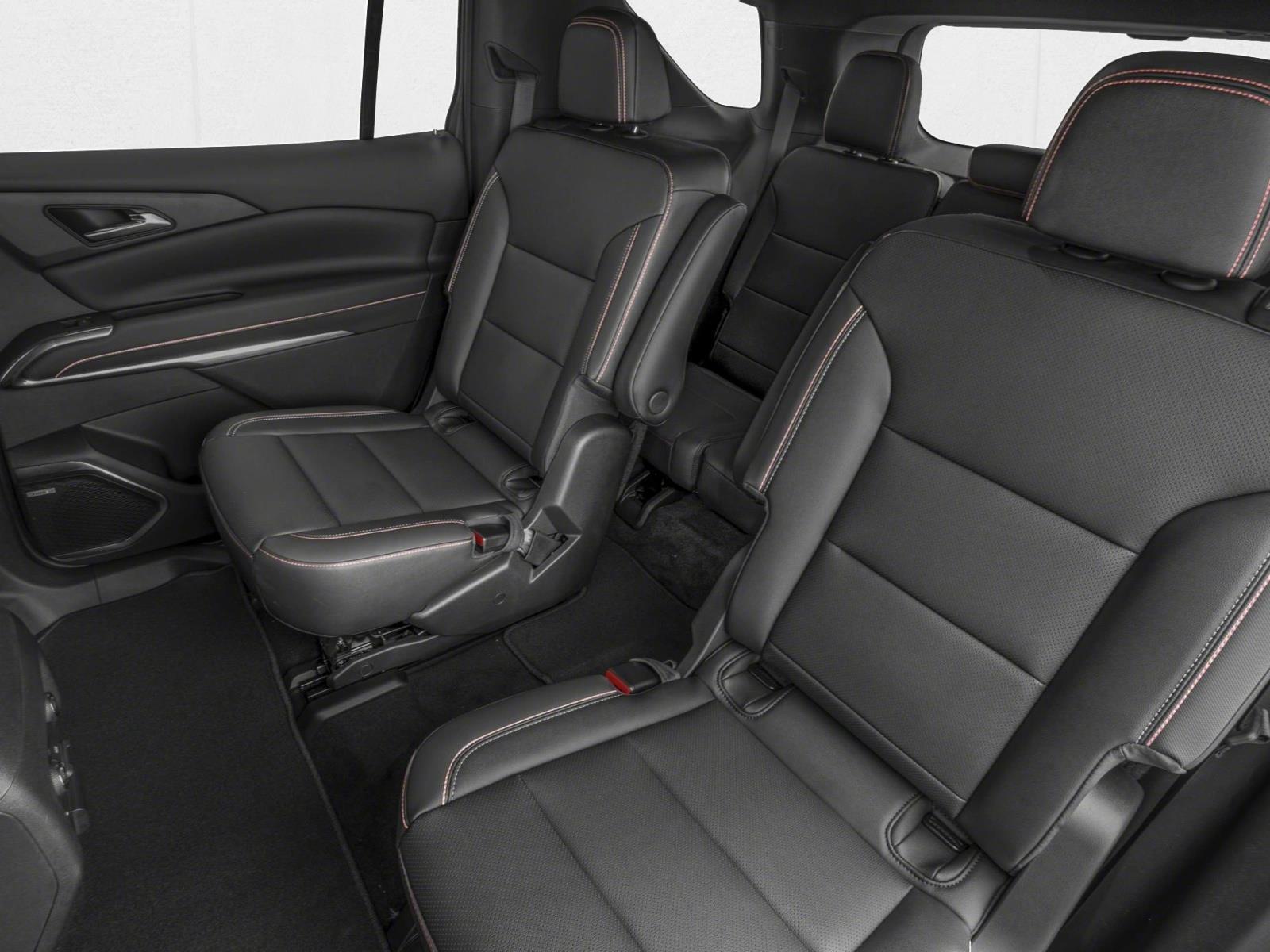 2027 Chevrolet Traverse Z71 - Photo 9