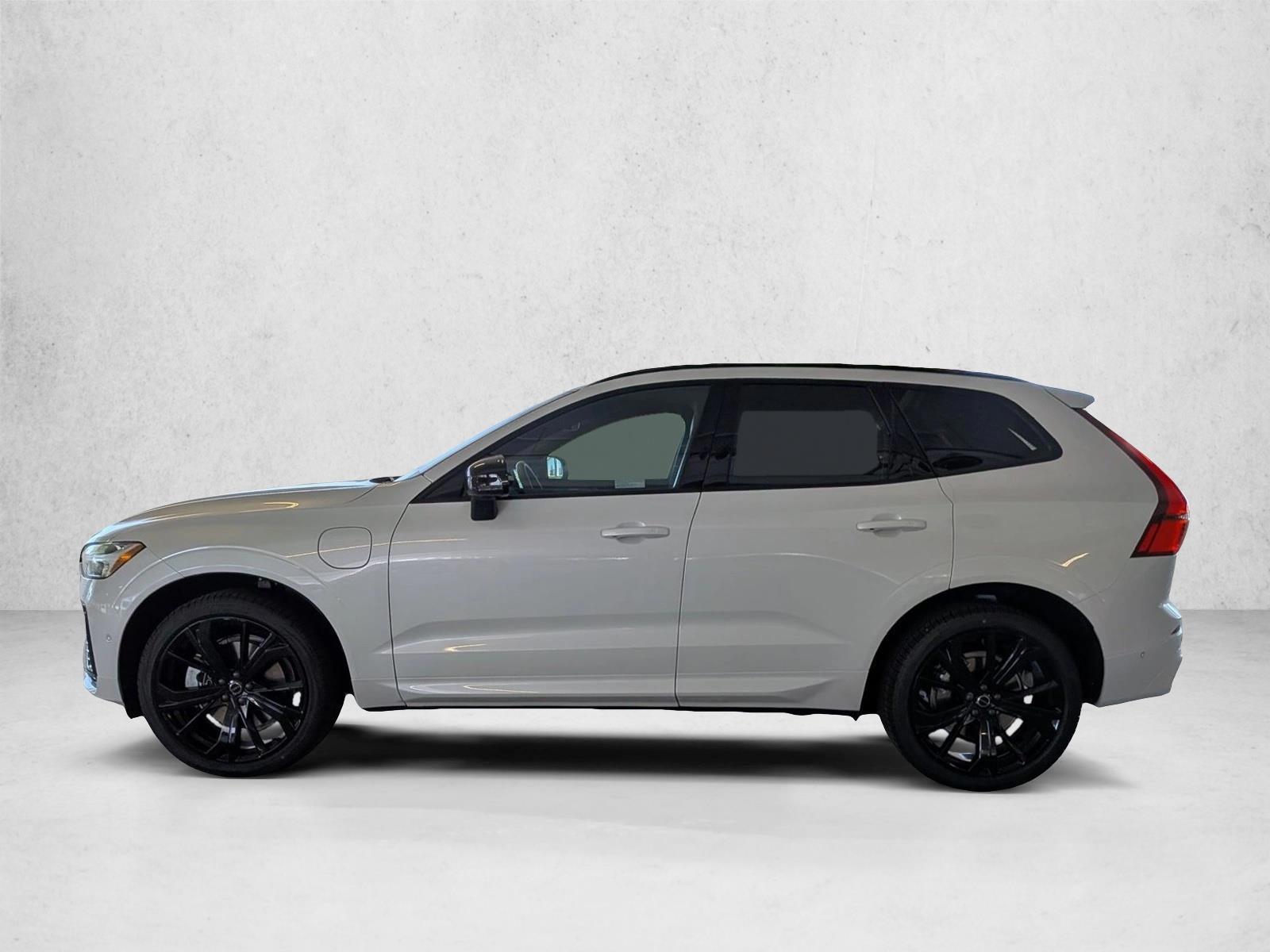 Thumbnail: 2026 Volvo XC60 - 2