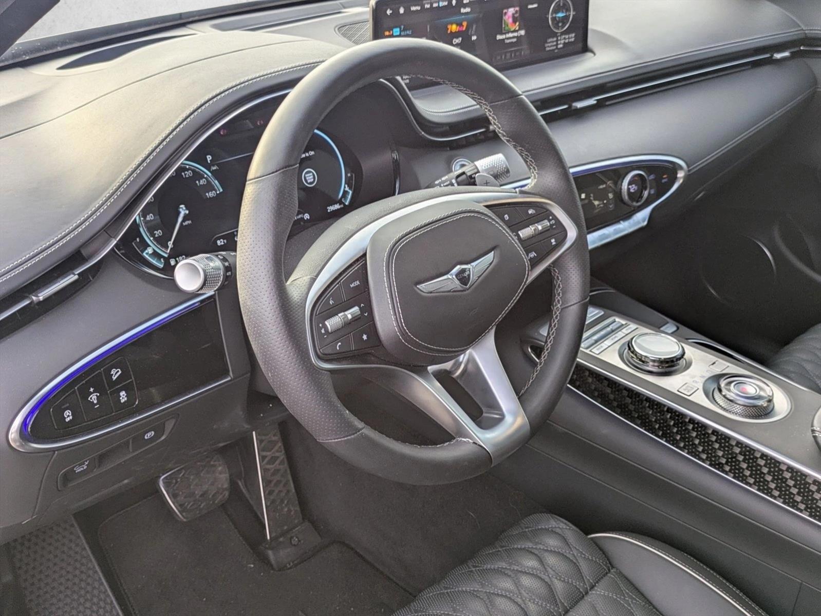 Thumbnail: 2024 Genesis GV70 - 3