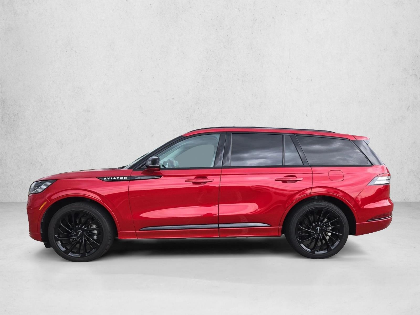 Thumbnail: 2025 Lincoln Aviator - 2
