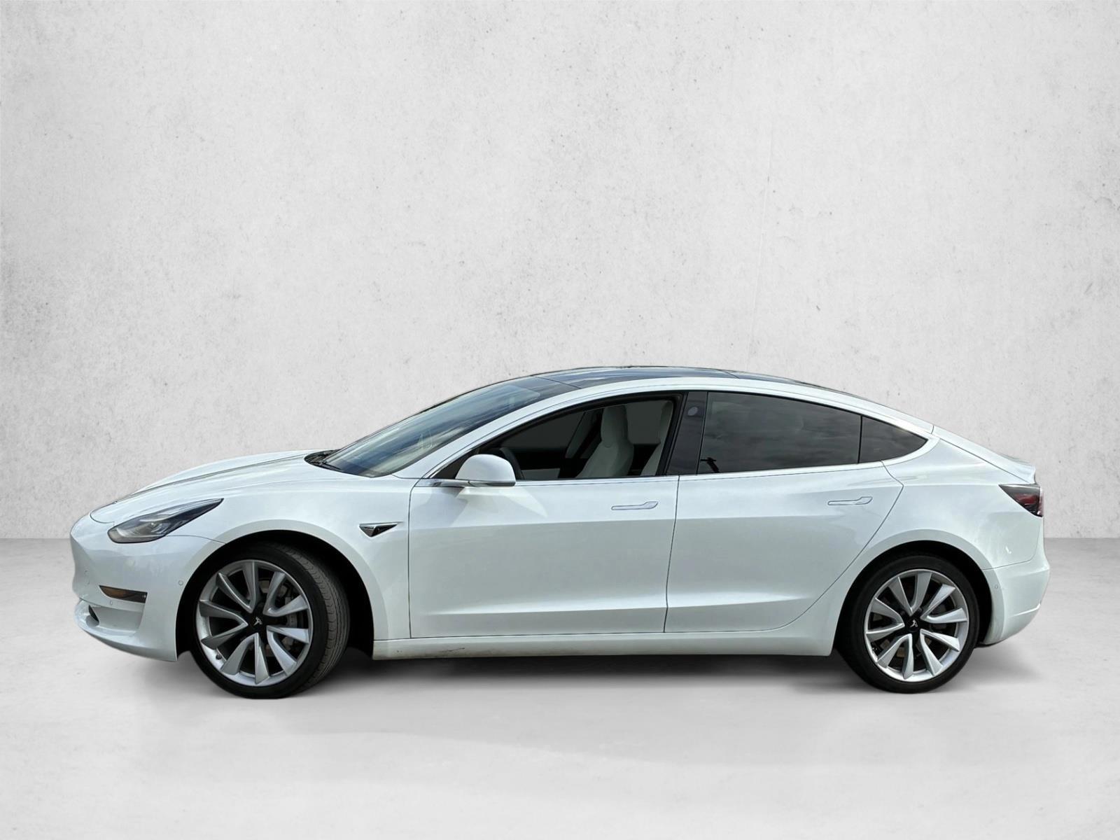 Thumbnail: 2020 Tesla Model 3 - 2