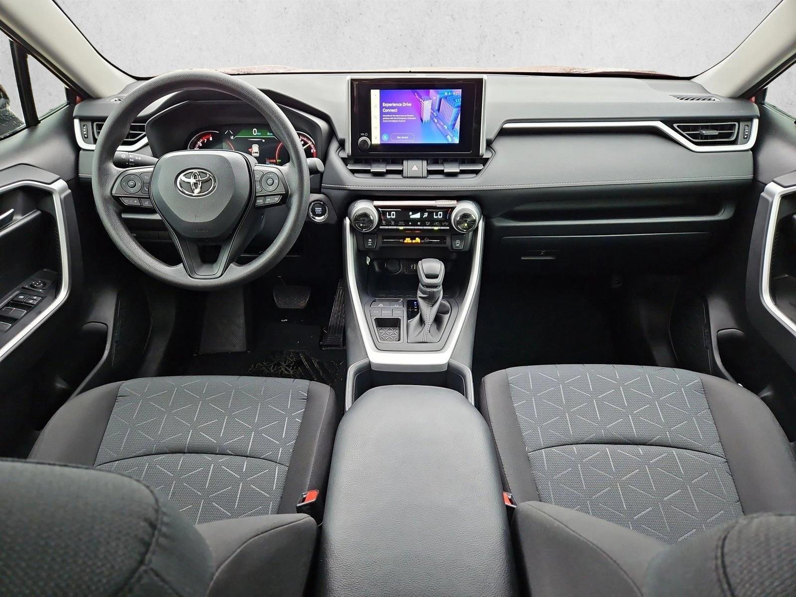 Thumbnail: 2025 Toyota RAV4 - 3
