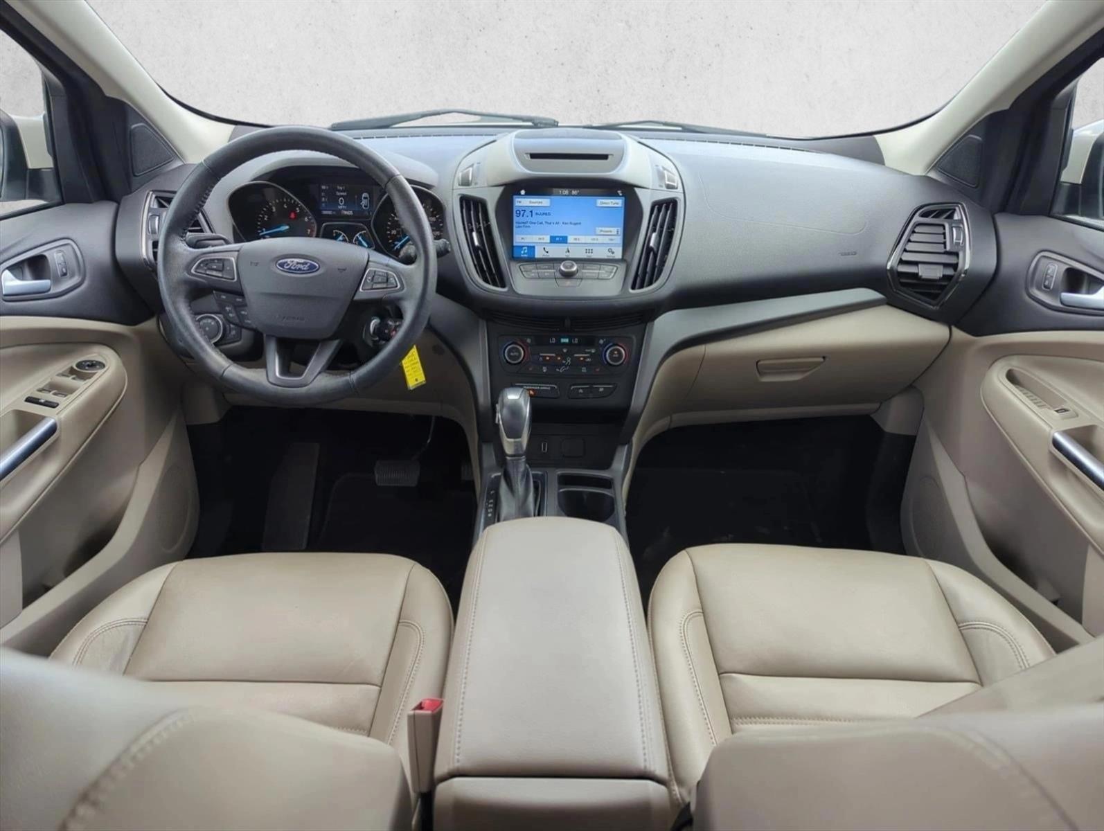 Thumbnail: 2018 Ford Escape - 3