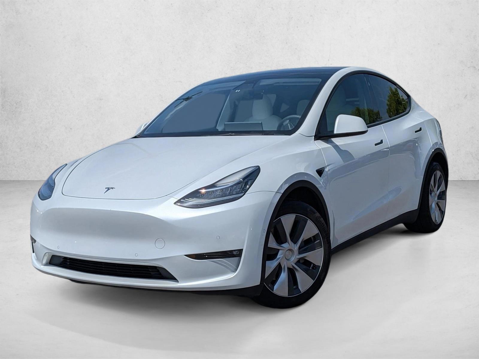 Thumbnail: 2022 Tesla Model Y - 1