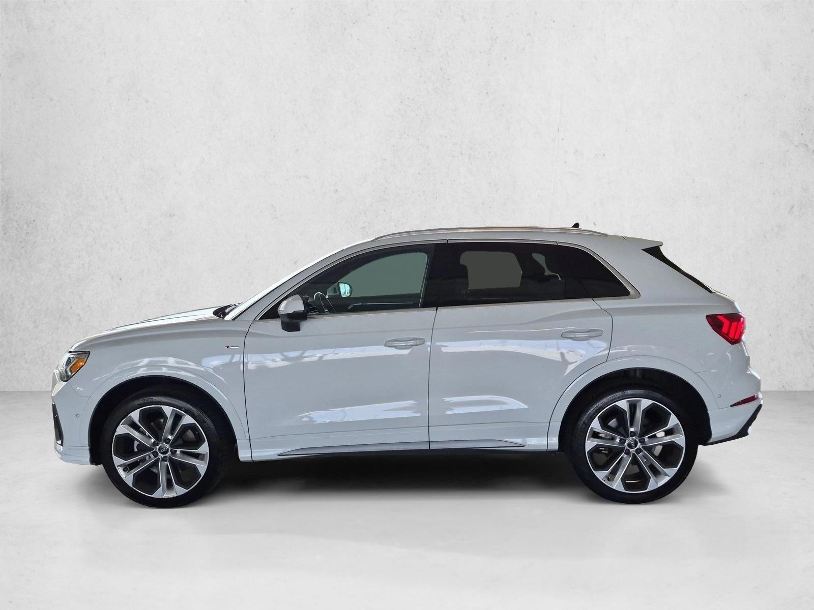 Thumbnail: 2020 Audi Q3 - 2