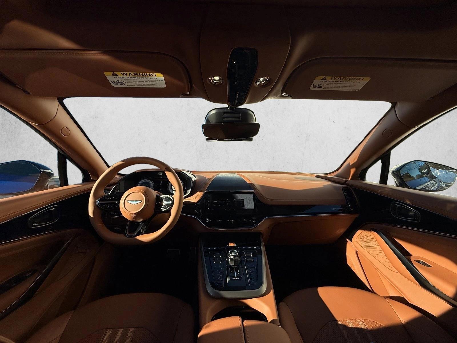 Thumbnail: 2026 Aston Martin DBX - 3