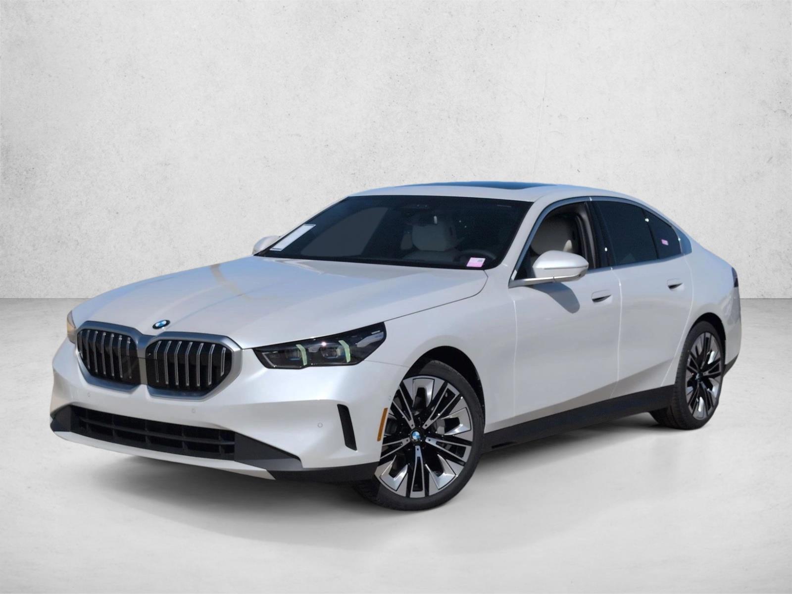 Thumbnail: 2026 BMW 5 Series - 1