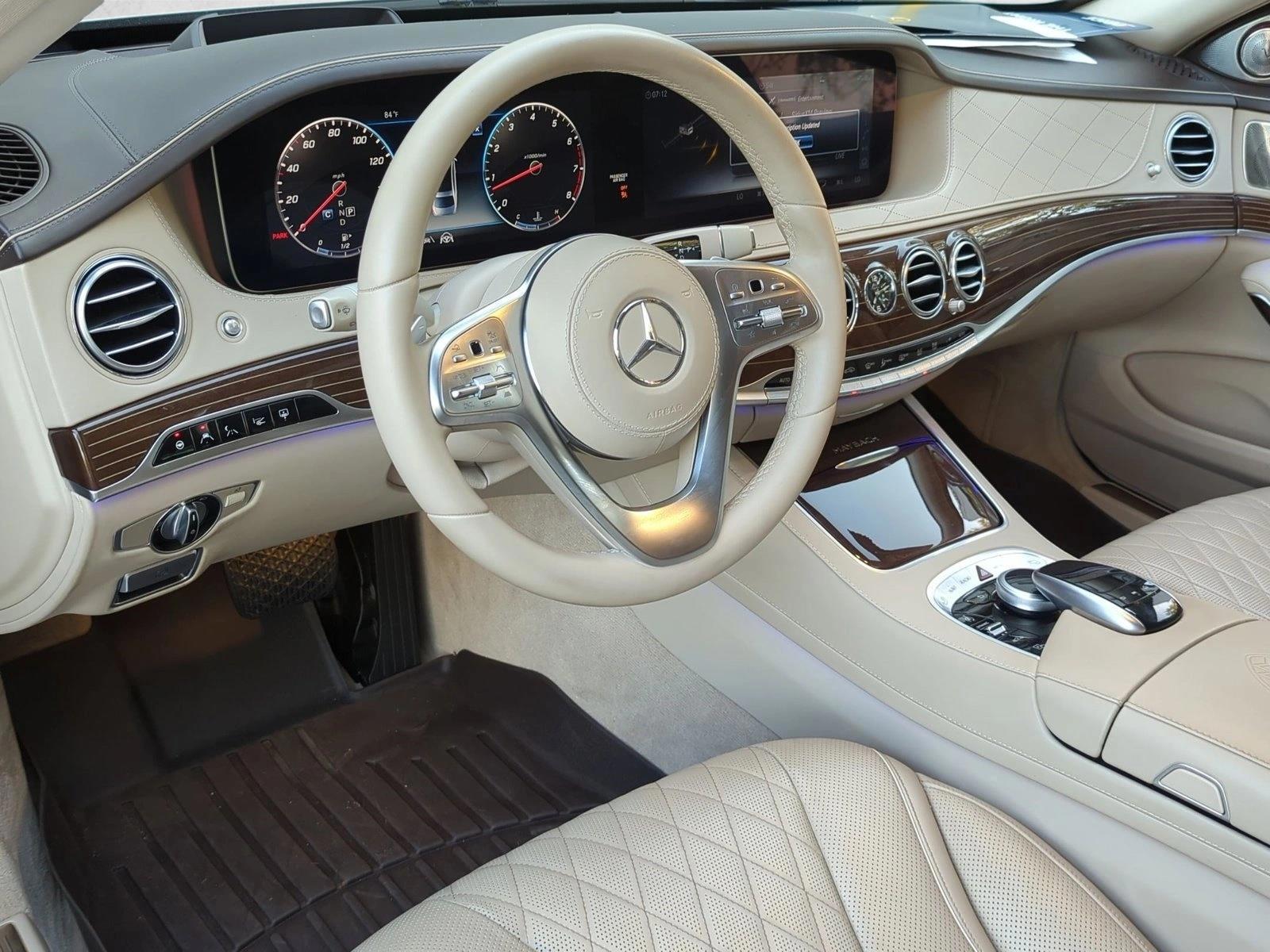 Thumbnail: 2020 Mercedes-Benz S-Class - 3