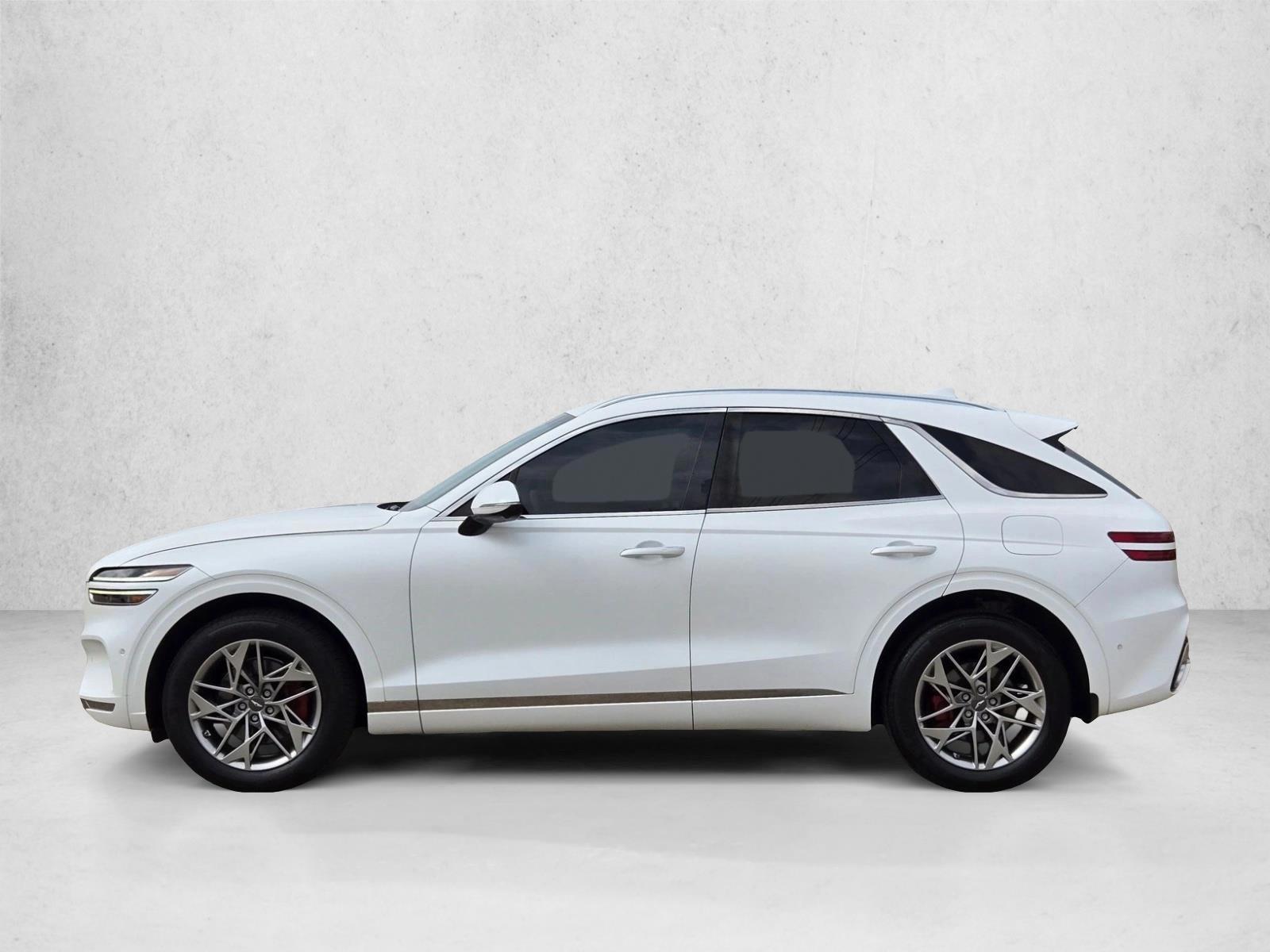 Thumbnail: 2022 Genesis GV70 - 2