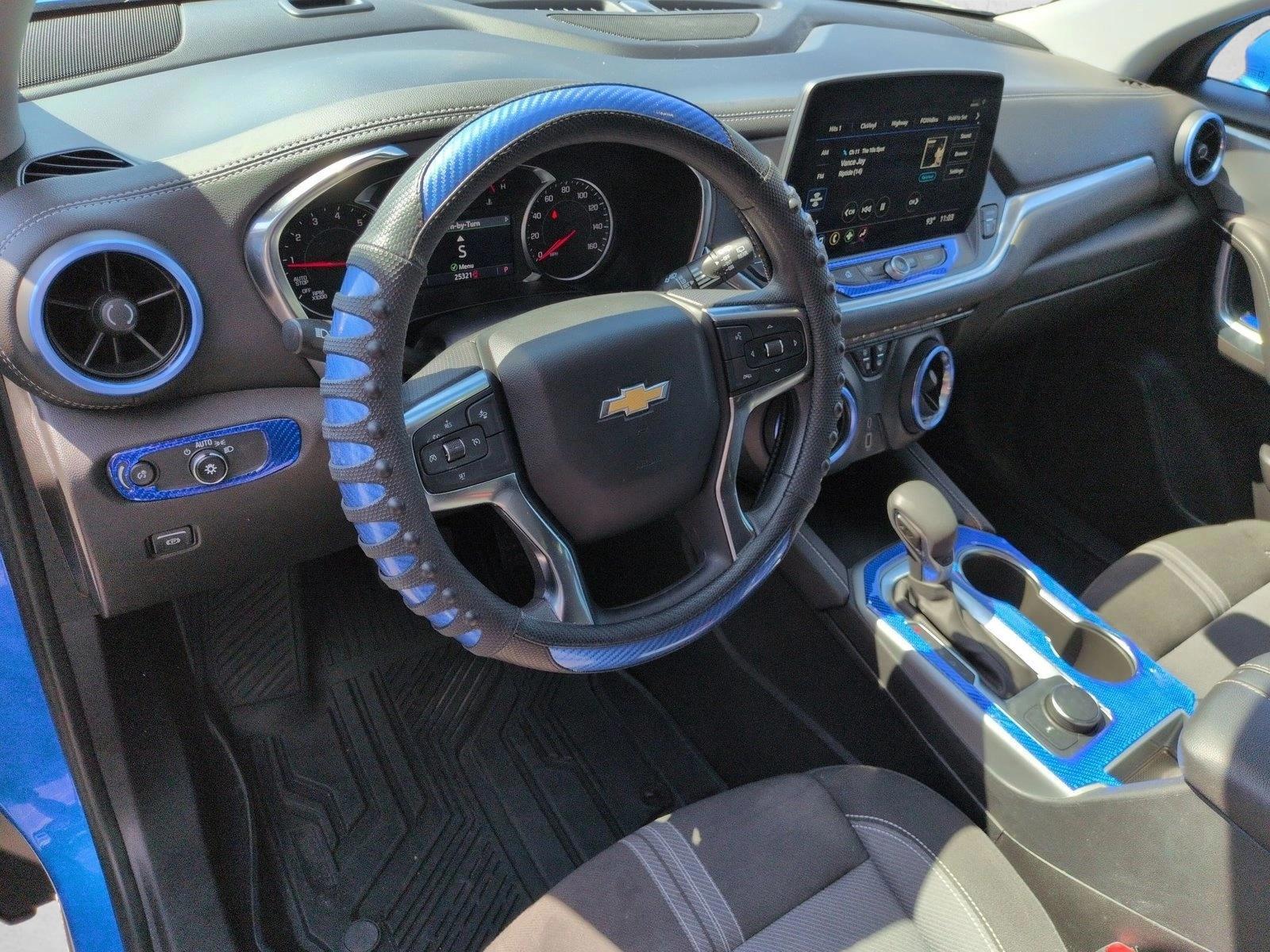 Thumbnail: 2025 Chevrolet Blazer - 4