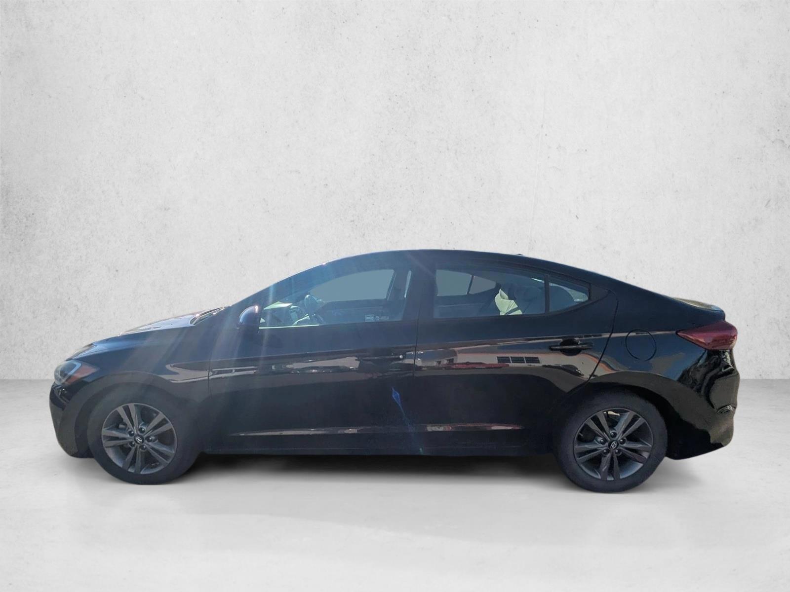 Thumbnail: 2017 Hyundai Elantra - 2