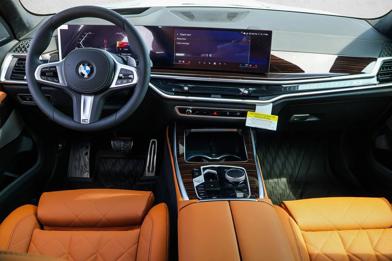 2027 BMW X7
