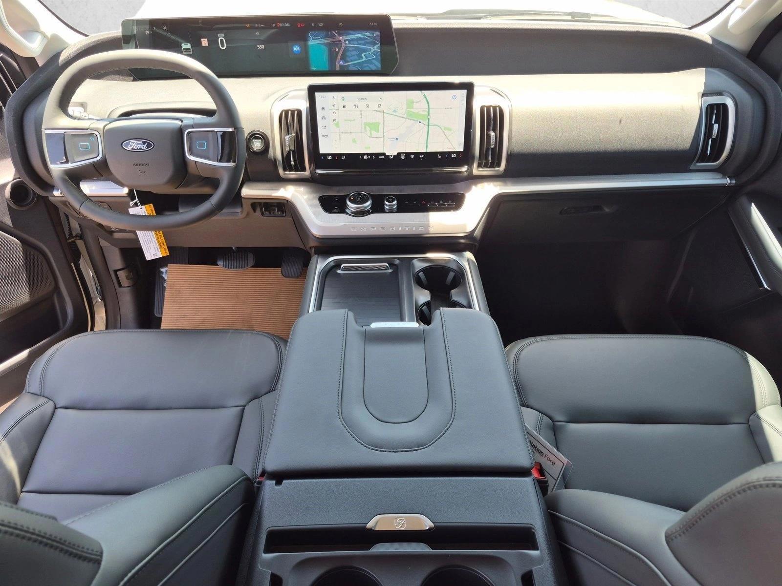 Thumbnail: 2026 Ford Expedition - 3