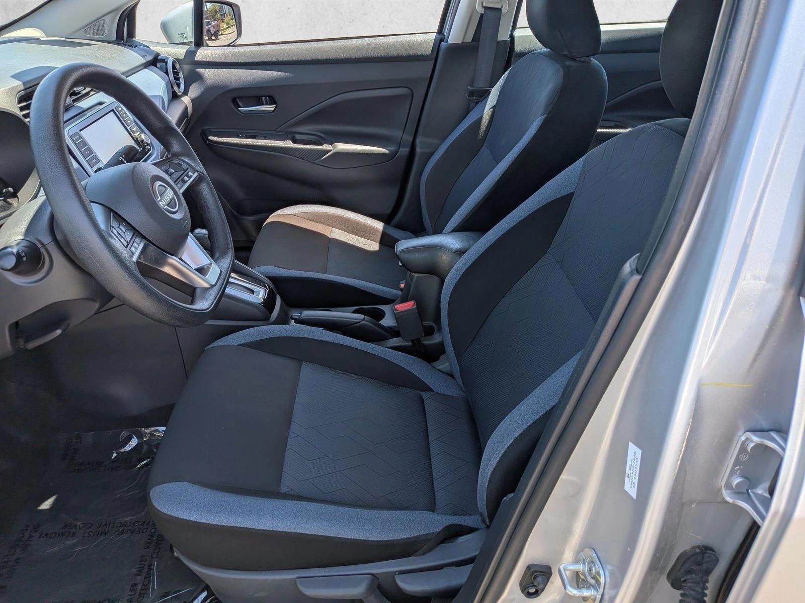 2025 Nissan Versa Sedan SV - Photo 21