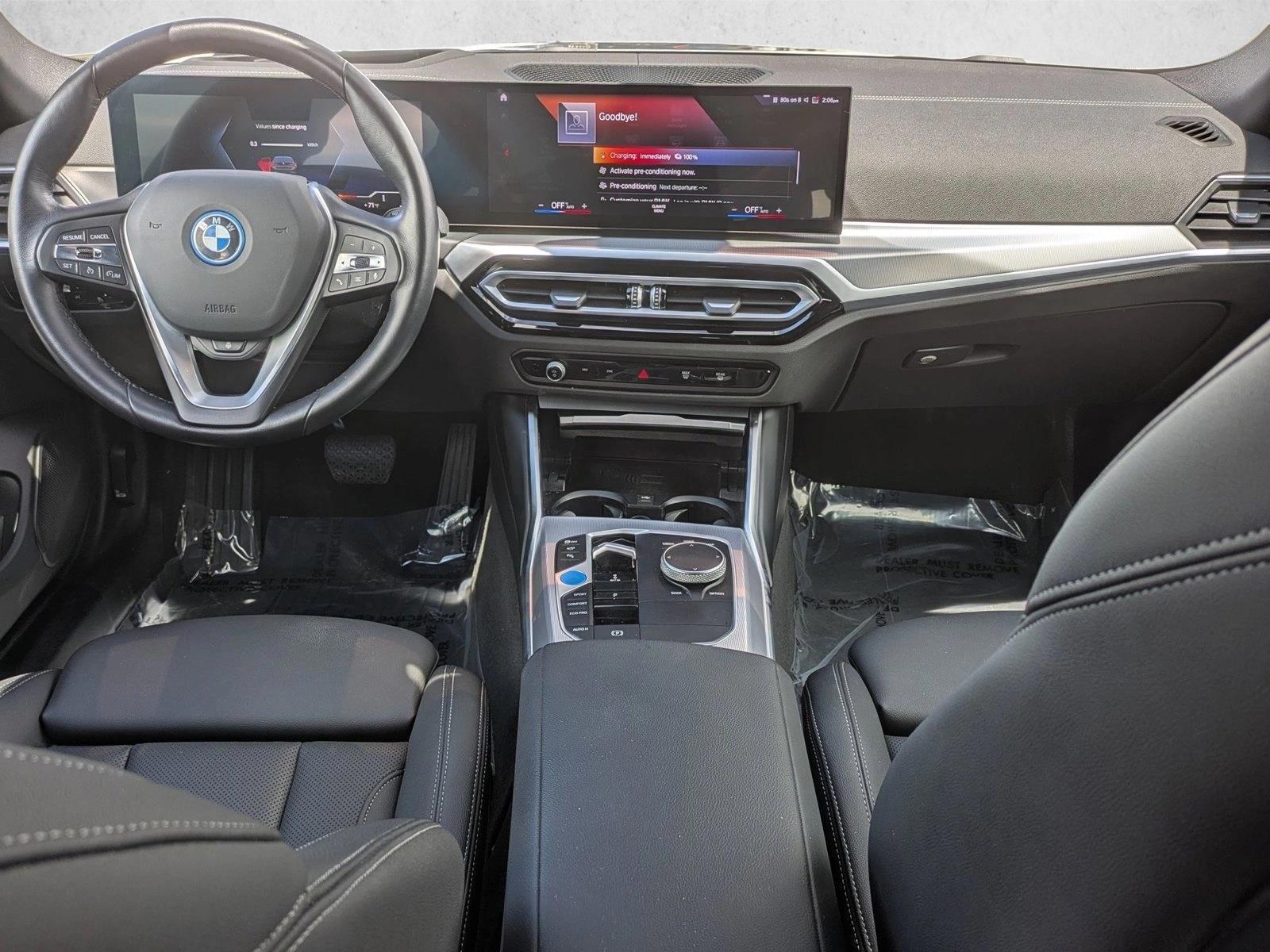 Thumbnail: 2023 BMW i4 - 3
