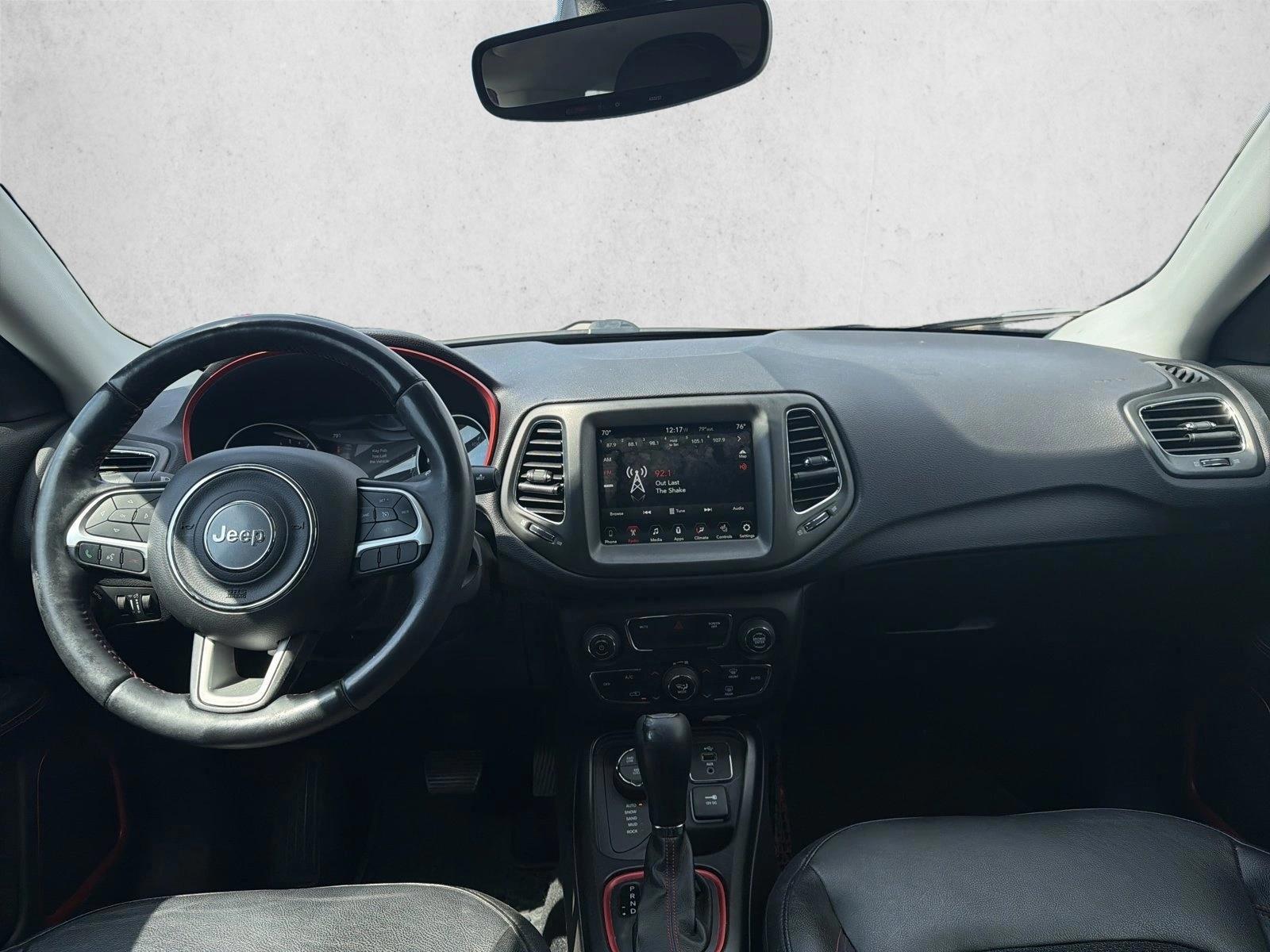 Thumbnail: 2018 Jeep Compass - 3