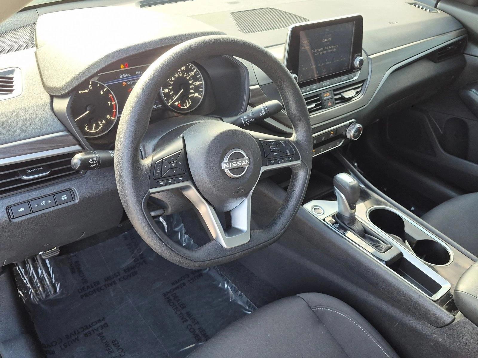 Thumbnail: 2024 Nissan Altima - 3