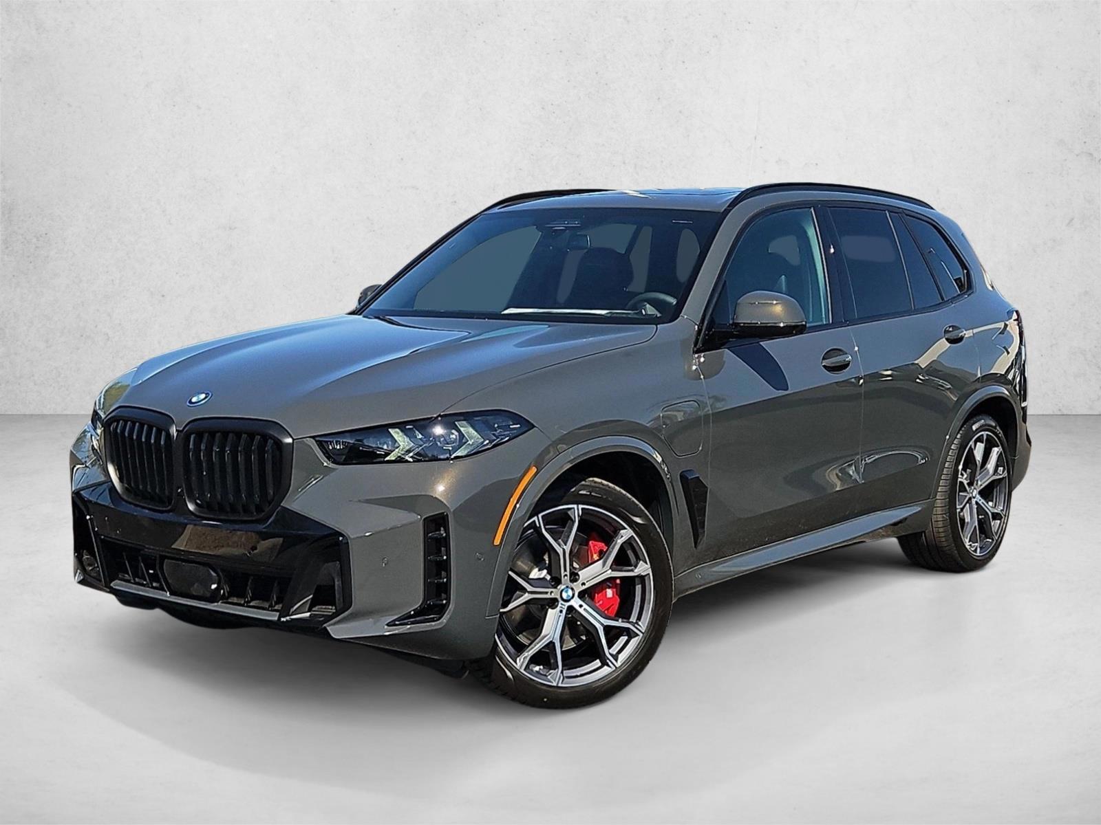 Thumbnail: 2026 BMW X5 - 1