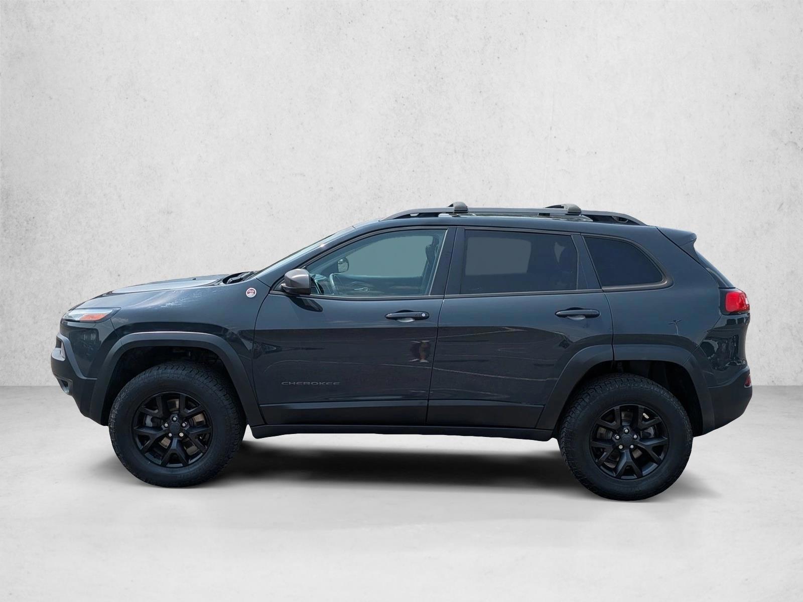 Thumbnail: 2017 Jeep Cherokee - 2