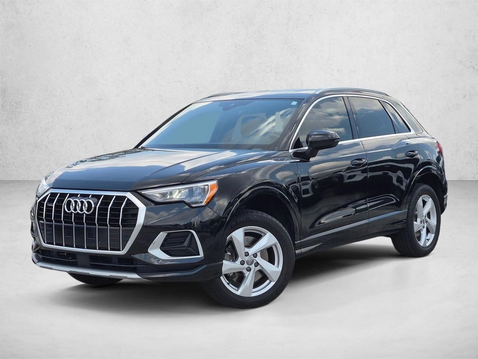 Thumbnail: 2019 Audi Q3 - 1
