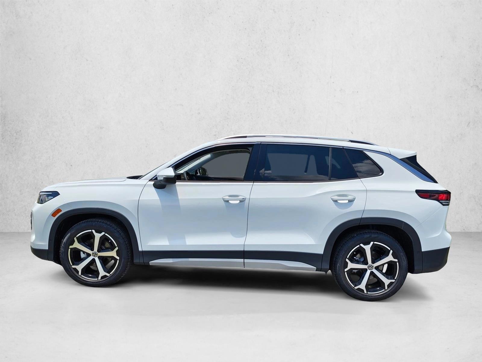 Thumbnail: 2026 Volkswagen Tiguan - 2